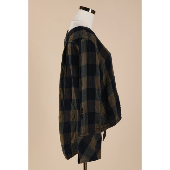 Cloth & Stone Navy and Olive Plaid Blouse - Picture 2 of 4